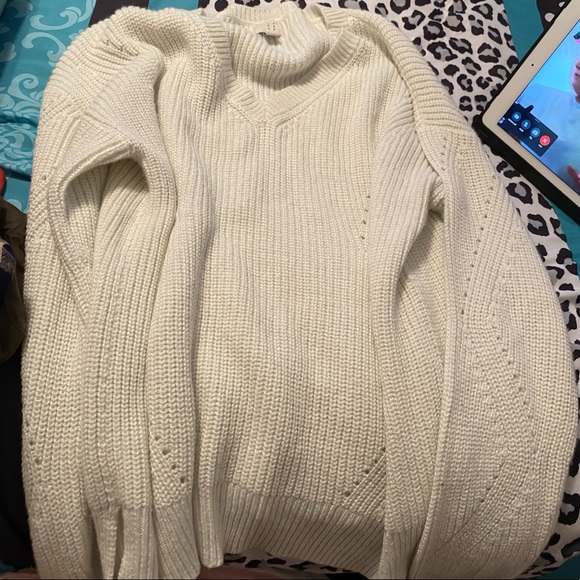 Sweater - Picture 2 of 2